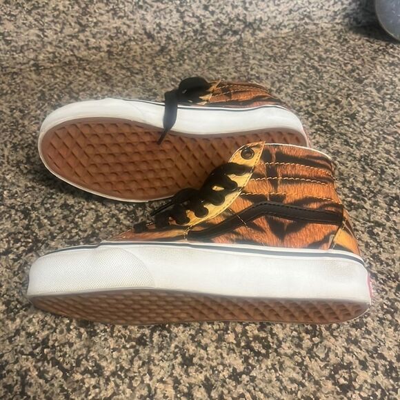 Womens VANS SNEAKERS - Picture 6 of 7